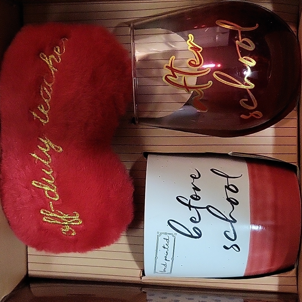 Livegreen Teacher Mug, Wine Glass and Eye Mask Set